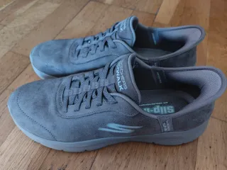 Zapatillas Skechers Slip-In Talla 40 Gris