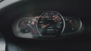 Suzuki Burgman UH200 Negra