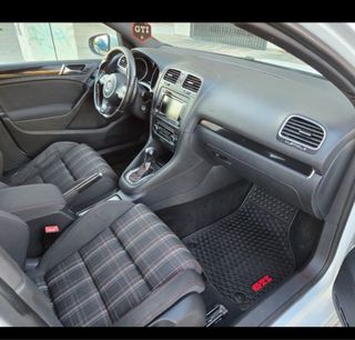 Volkswagen Golf 2010