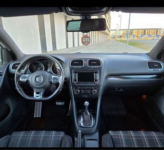 Volkswagen Golf 2010