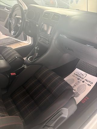 Volkswagen Golf 2010