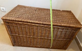 Baúl mimbre. No envíos