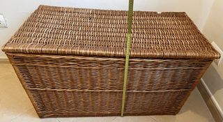 Baúl mimbre. No envíos