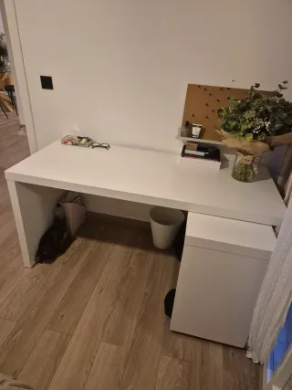 Escritorio IKEA MALM blanco extensible