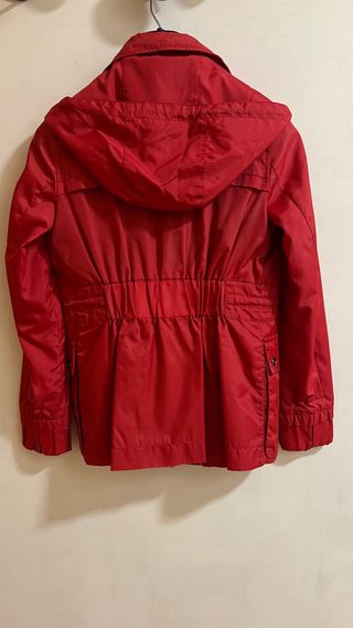 Parka Zara Roja