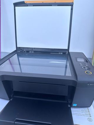 Impresora Kodak Negra y Amarilla