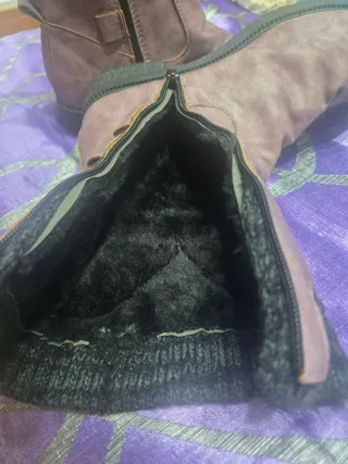Botas moradas talla 40