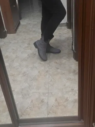 Botas moradas talla 40