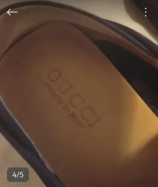 Zapatos Gucci Negro y Dorado