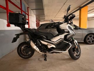 Honda XADV Blanca Pocos Km