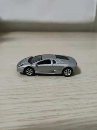 Lamborghini Murciélago Miniatura escala 1:64