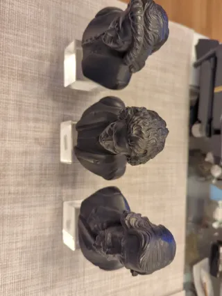 Bustos de Bach, Beethoven y Verdi