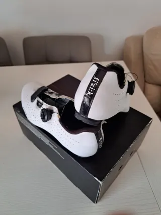 Zapatillas Ciclismo Fizik Blancas 41