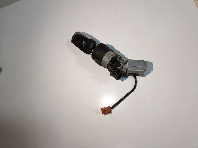 Bombín de arranque Peugeot 307  1.6HDI.
