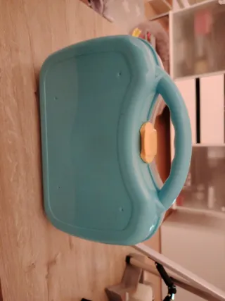 Caja de coches de juguete