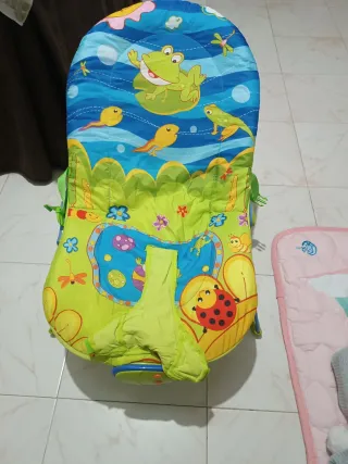 Hamaca para bebés con arco de juegos