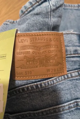 Pantalón Levis 510 Skinny Hombre Azul.