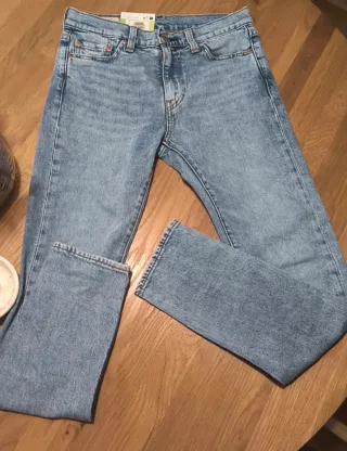 Pantalón Levis 510 Skinny Hombre Azul.
