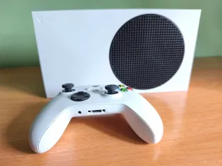 Consola Xbox Series S Blanca 612GB