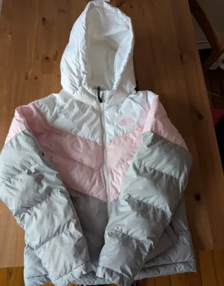 Chaqueta Anorak Nike Niña . Mirar logo.Impecable