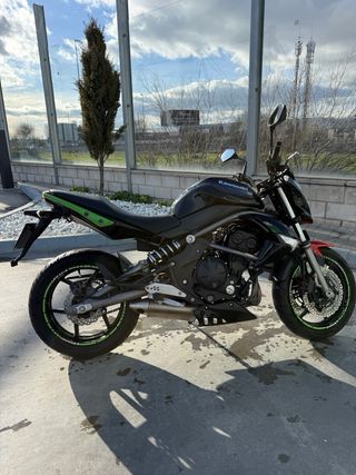 Kawasaki ER6N 2009 Negra