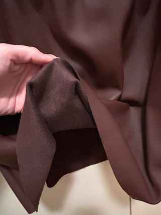 Falda polipiel granate/marrón