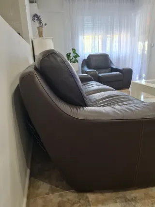 Sofás de cuero negros