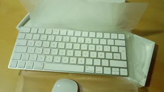 Teclado y Ratón Inalámbrico Apple Blanco