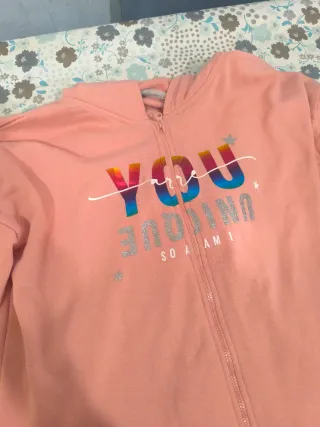 Chándal rosa, marca canada