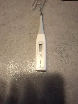 Set 2 Termometri Digitali Omron +Medical