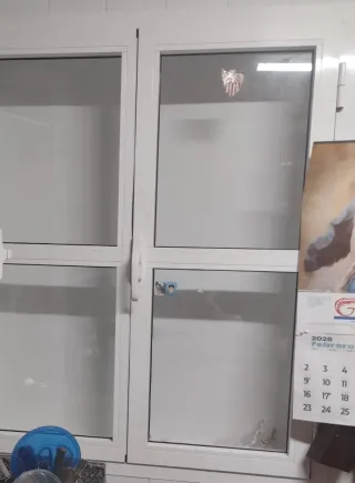 Ventana aluminio blanco