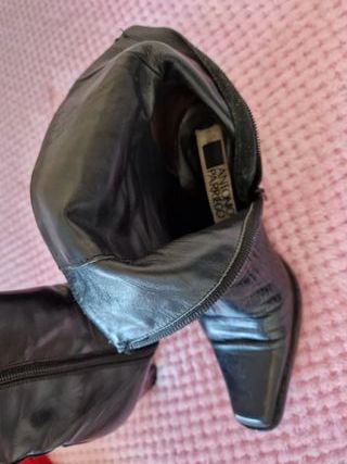 Botines negros tacón cuadrado