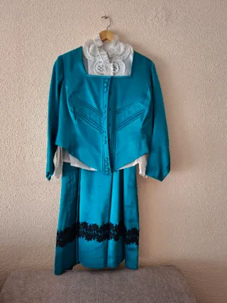 Todo. (Traje Aldeana, Dama de Honor, falda, etc).