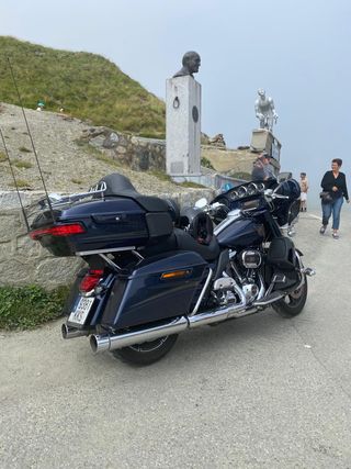 Harley Davidson CVO Ultra Limited 115 Aniversario