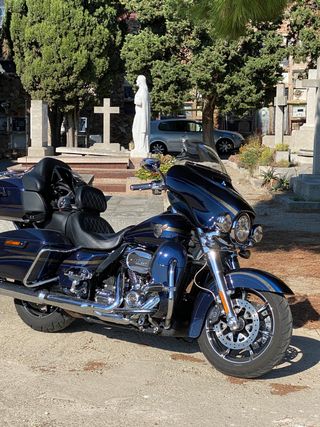 Harley Davidson CVO Ultra Limited 115 Aniversario