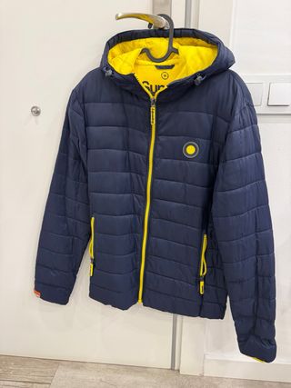 Plumífero Superdry Azul y Amarillo Talla M