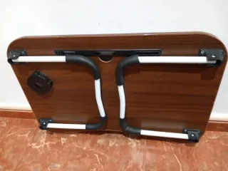 Mesita auxiliar plegable