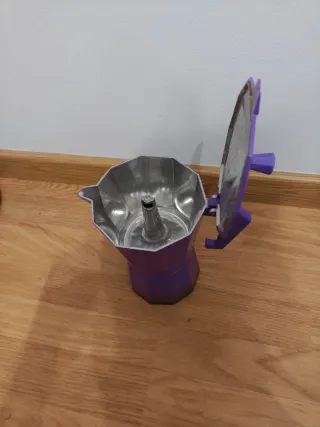 Cafetera Moka Púrpura