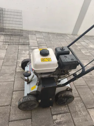 Regenerador césped Honda GX160 RH 480