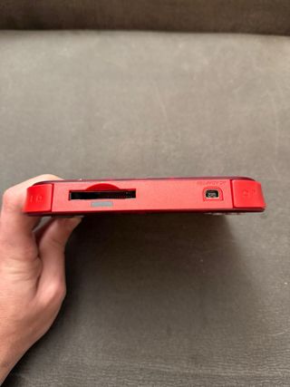 Nintendo 2DS Roja Transparente