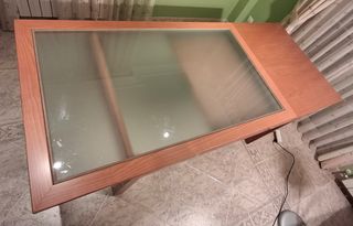 Mesa Comedor Madera y Vidrio.