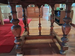 Mesa de pino y roble maciza