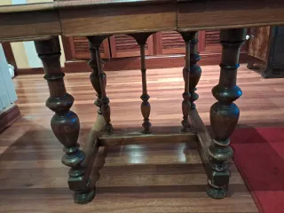 Mesa de pino y roble maciza