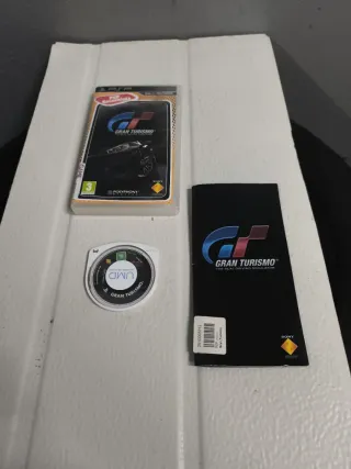 Gran Turismo PSP UMD + Manual