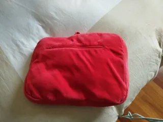 Peluch Personaj  4€ a 10€ precios a concretar.