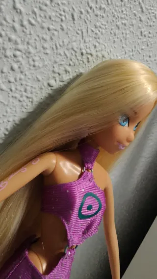 Muñeca Cornelia W.I.T.C.H. Original