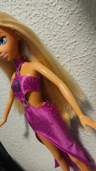 Muñeca Cornelia W.I.T.C.H. Original