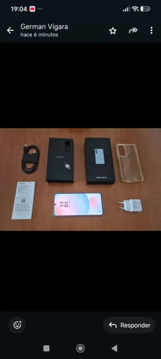 Samsung Galaxy S24 FE Caja Negra