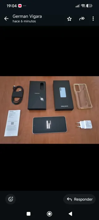 Samsung Galaxy S24 FE Caja Negra