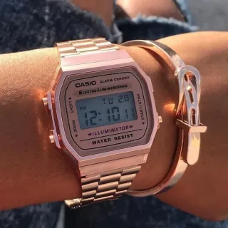 Reloj Casio A168 Dorado